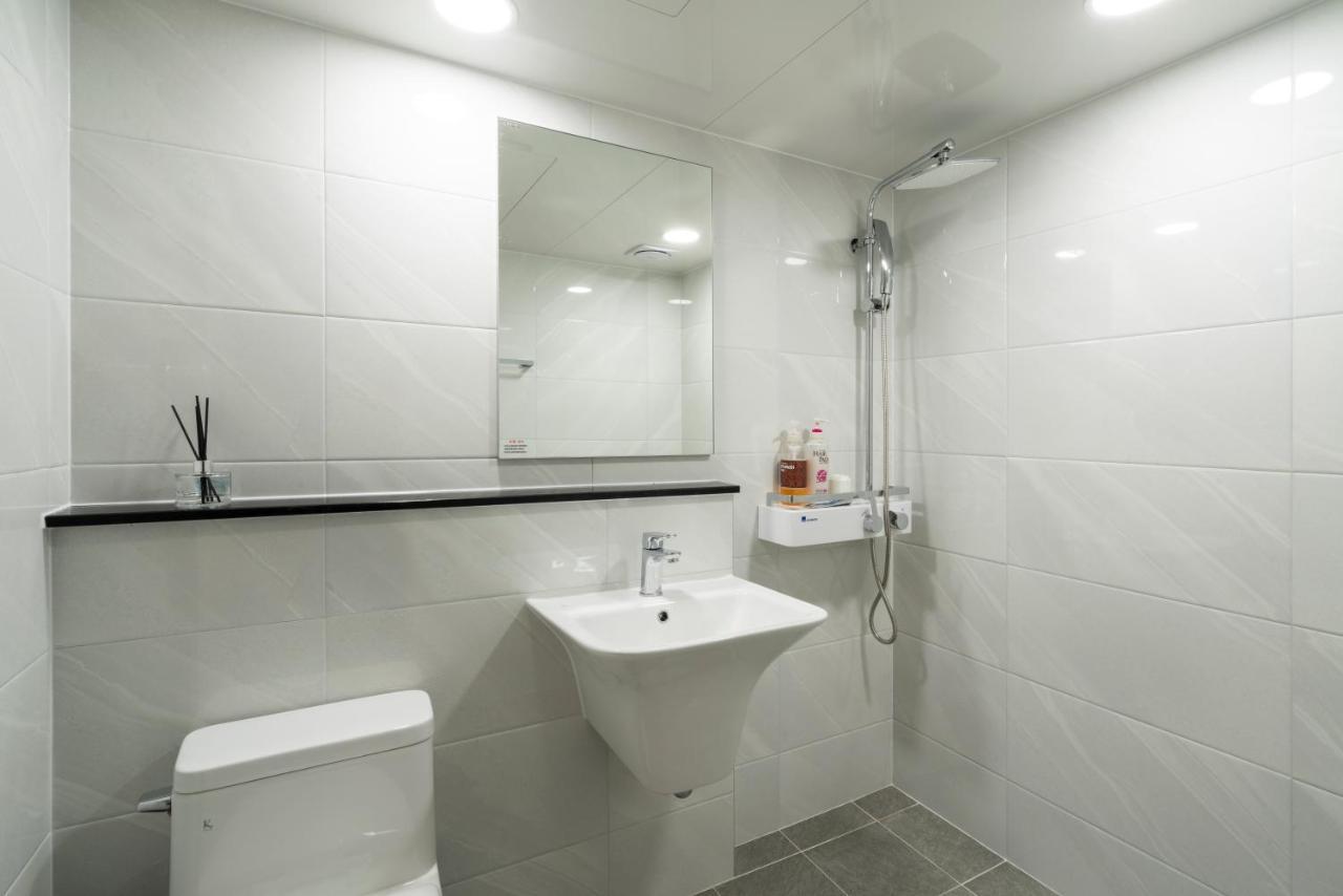 New Jeju Hotel Bagian luar foto