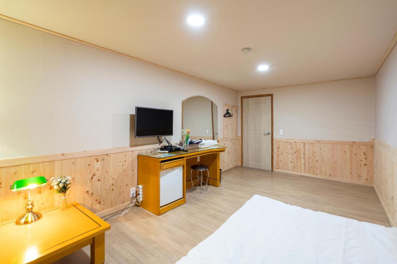 New Jeju Hotel Bagian luar foto